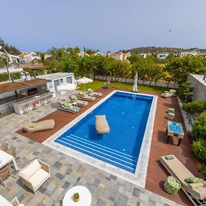 Heaven 3 Villa Protaras